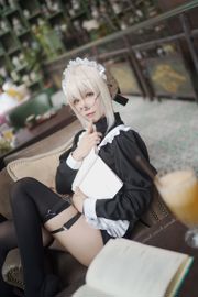 [COSER Merah Bersih] Coser Yiyi - X・Alter