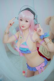 La sexy Coser Miido "Sonoko"