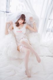 Coser Sakura Momoko "Light Shade 02"