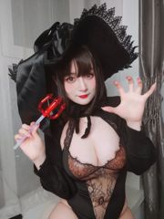 [福利COS] Coser小姐姐白银 - 柴郡魔女