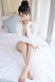 小尤奈《清新的低胸内衣与比基尼》 [美媛馆MyGirl] Vol.342